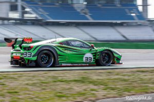 Ferrari 488 GT3 / Eckhard Breitmeier / Rinaldi Racing